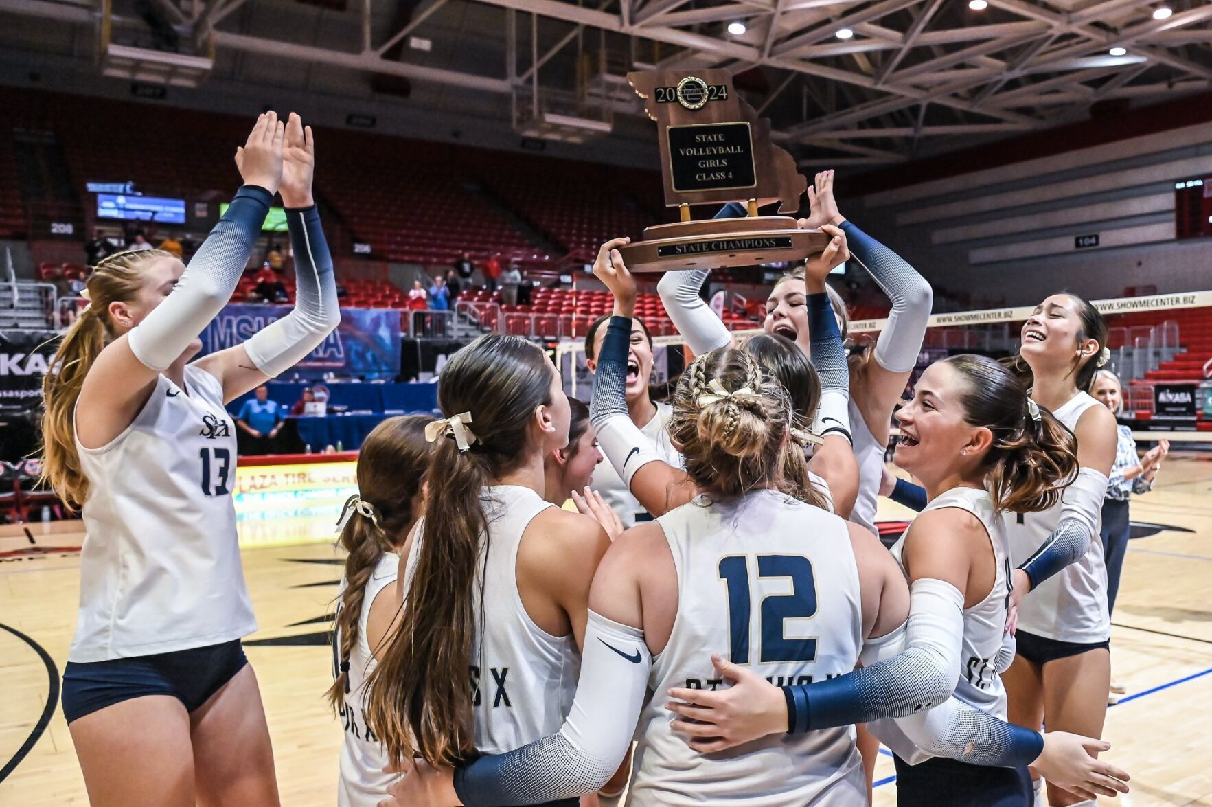 11/7/24 - Girls Volleyball - C4 Champ - St Piux X vs Jefferson City